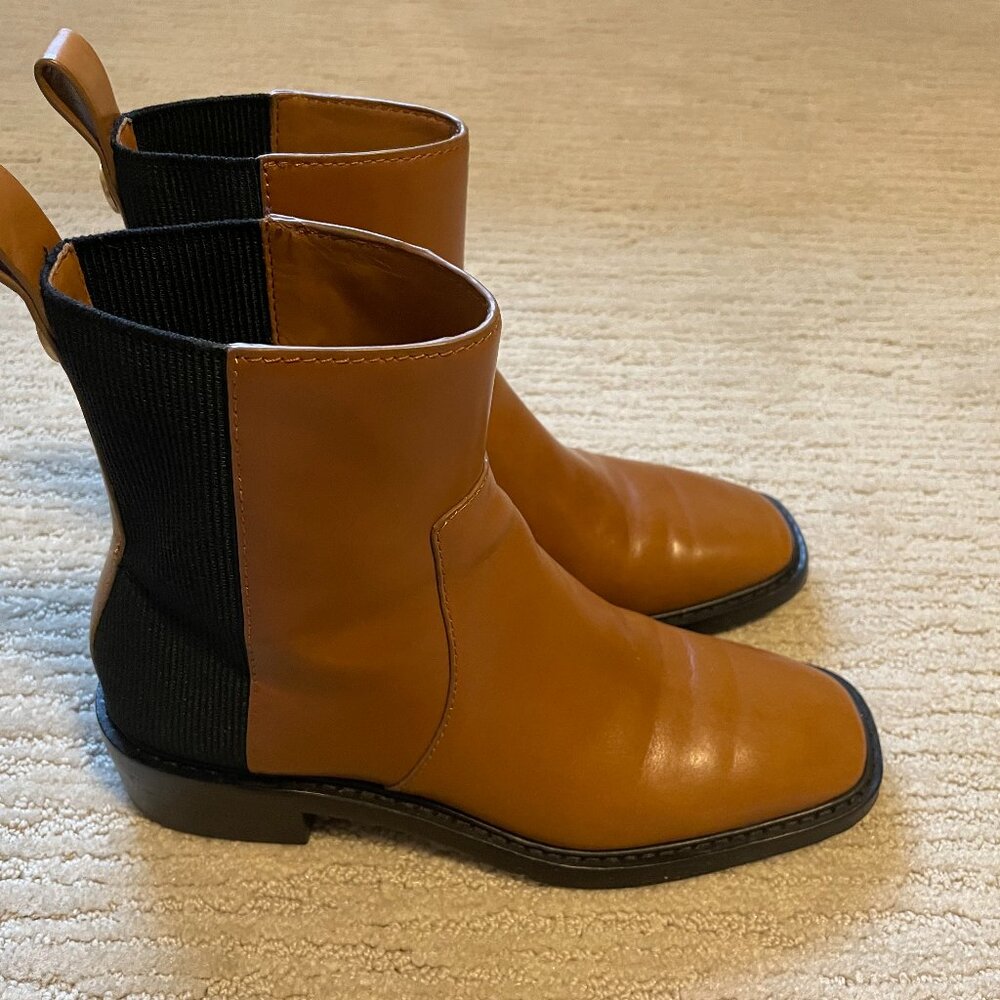 Tory Burch Chelsea Boot Bonnie Brown with Black size 8